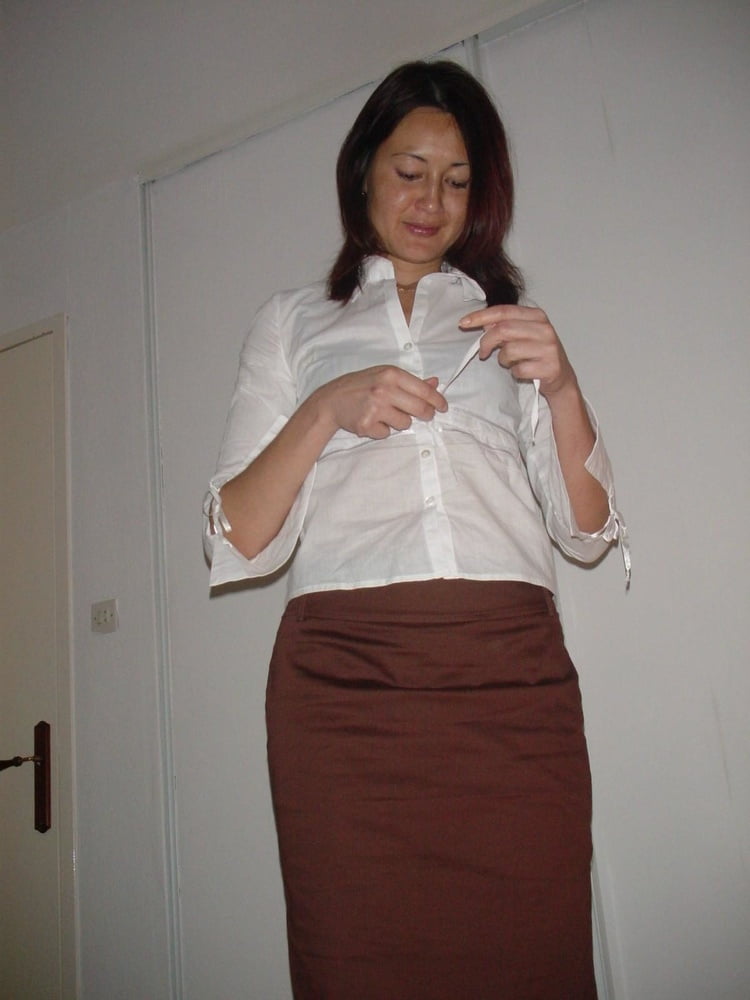 Super sexy brunette
 #94864132