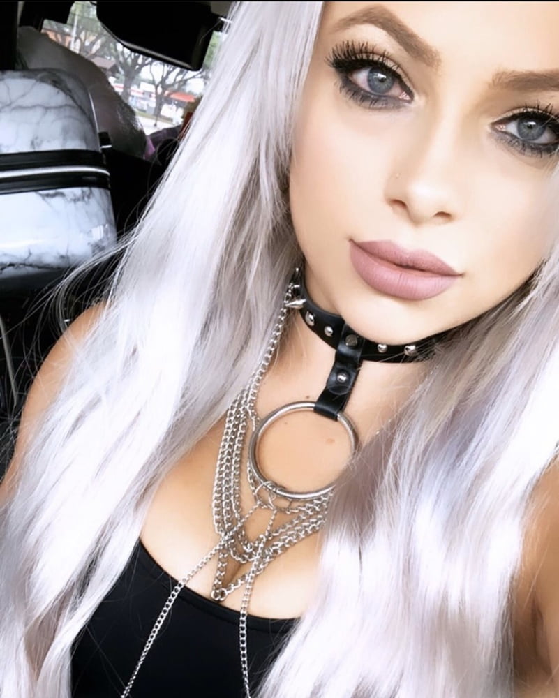 Liv morgan
 #97175873