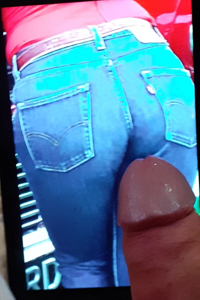 Los usuarios que se masturban con la señora más requerida por favor
 #94567694