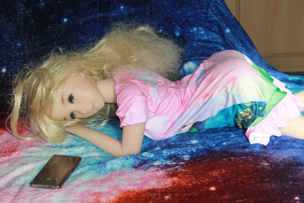 100 cm wm sexdoll in now frosen dress
 #105124513