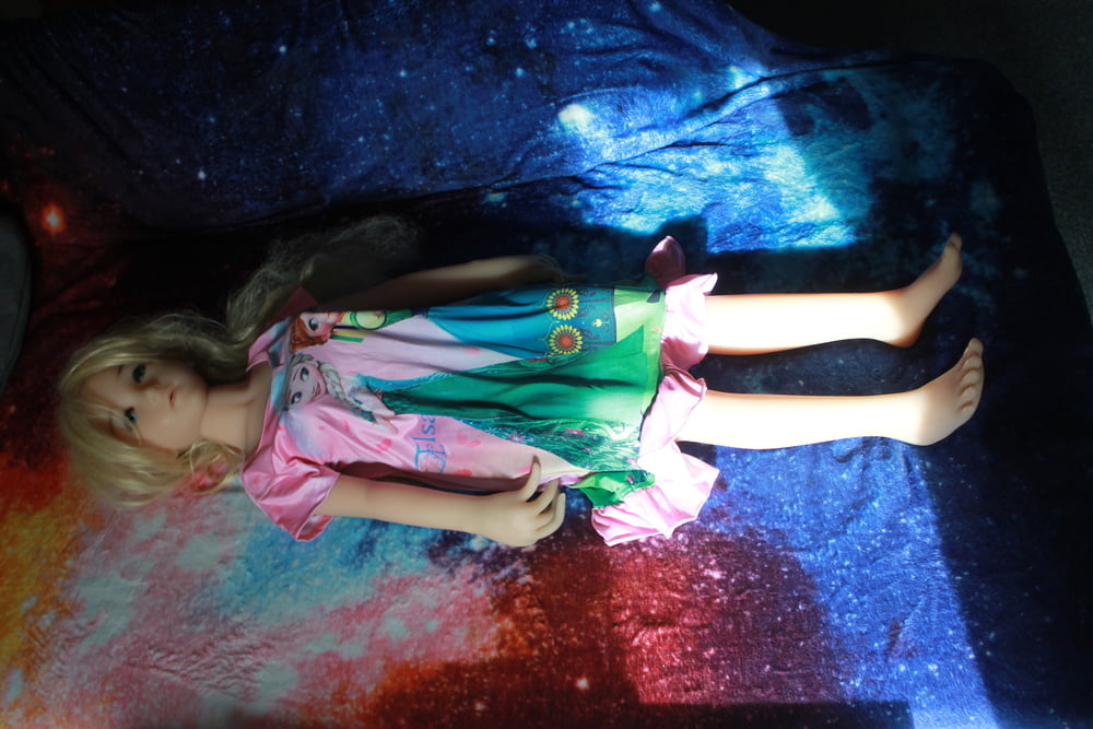 100 cm wm sexdoll in now frosen dress
 #105124531