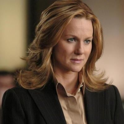 Laura linney
 #101739412