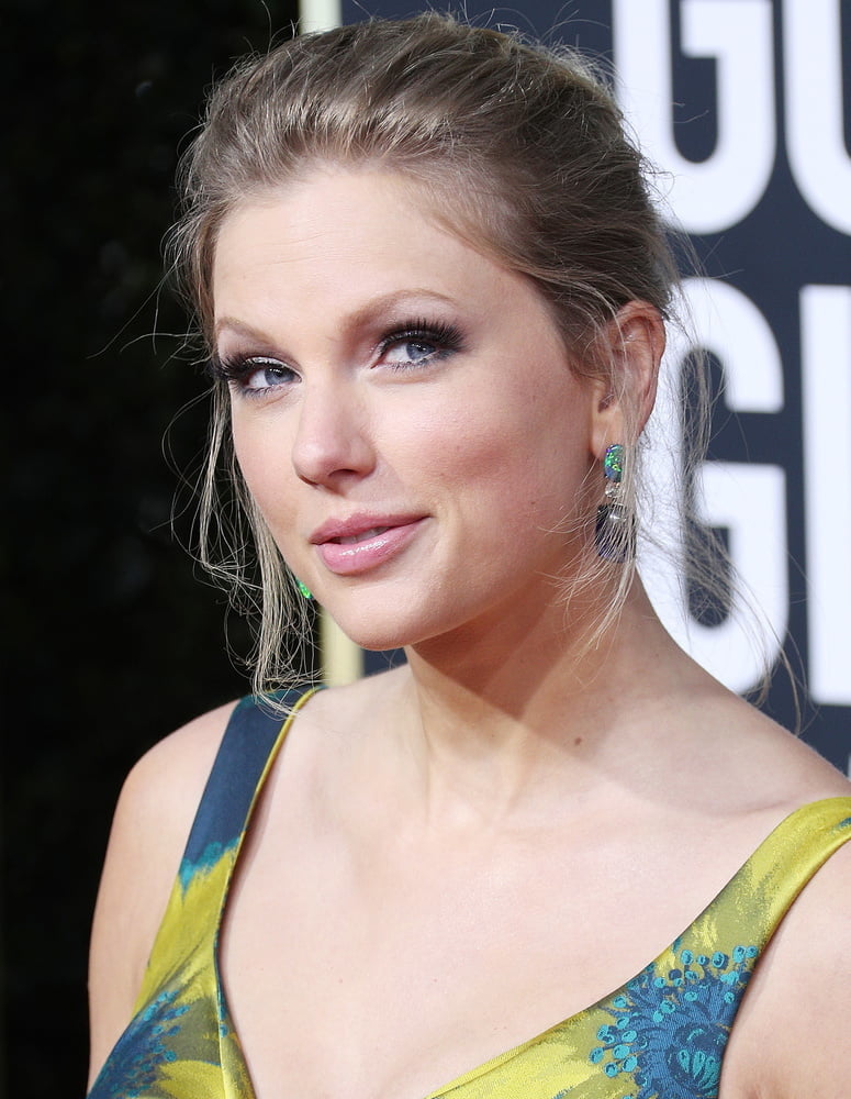 La bella faccia del cazzo di Taylor Swift
 #96923923