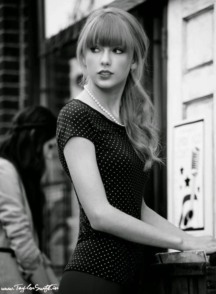 La bella faccia del cazzo di Taylor Swift
 #96924020