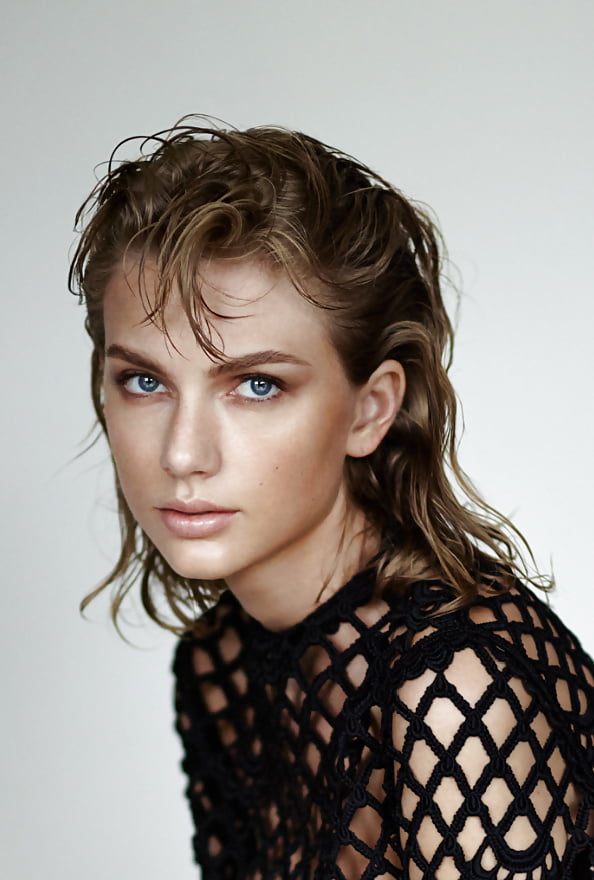 La bella faccia del cazzo di Taylor Swift
 #96924128