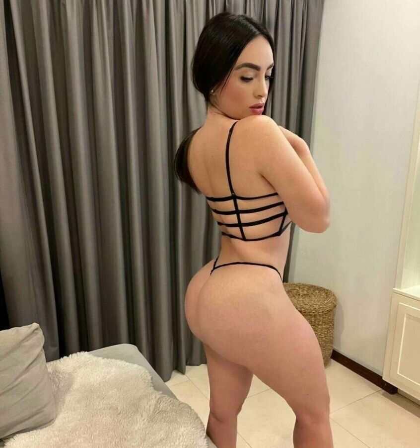 Daly Ruiz desnuda #108192780