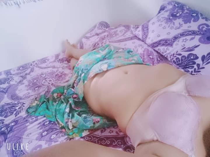 Gadis tetek besar di rumah #87358766