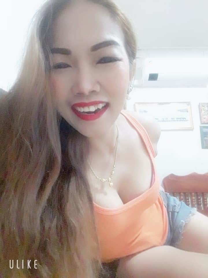 Gadis tetek besar di rumah #87358842