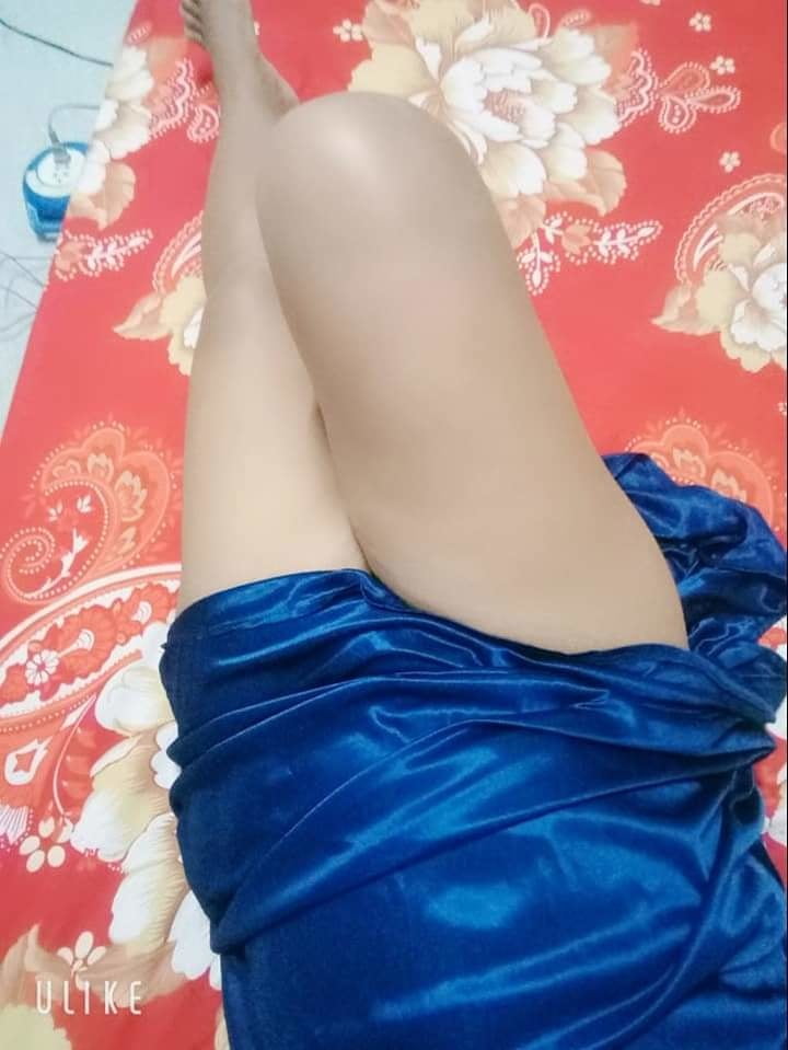 Gadis tetek besar di rumah #87358892