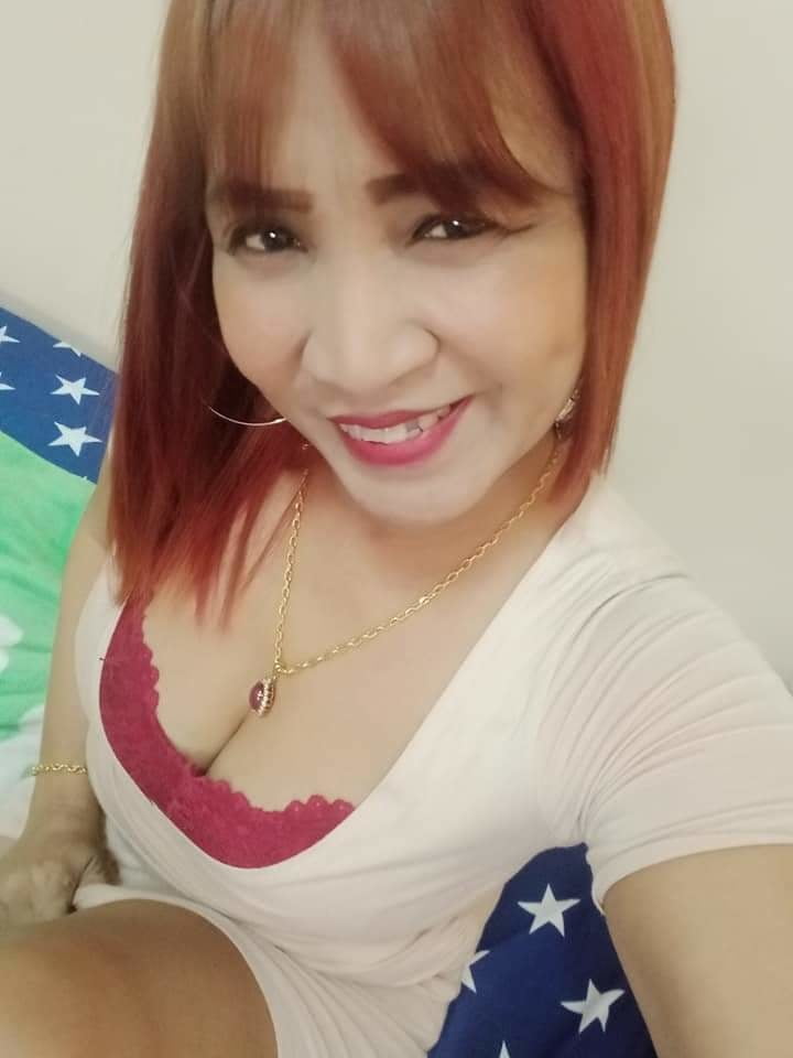 Gadis tetek besar di rumah #87358929
