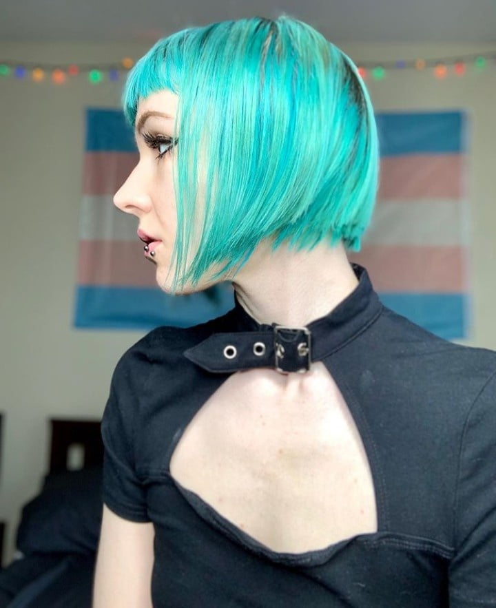 Alt Mädchen 189
 #81830695