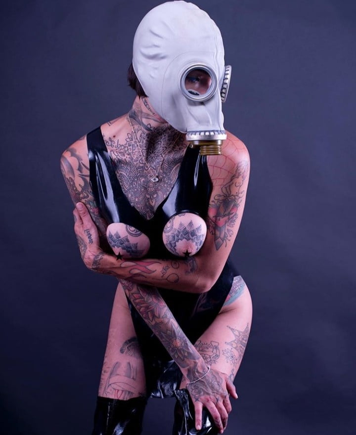 Alt Mädchen 189
 #81830919