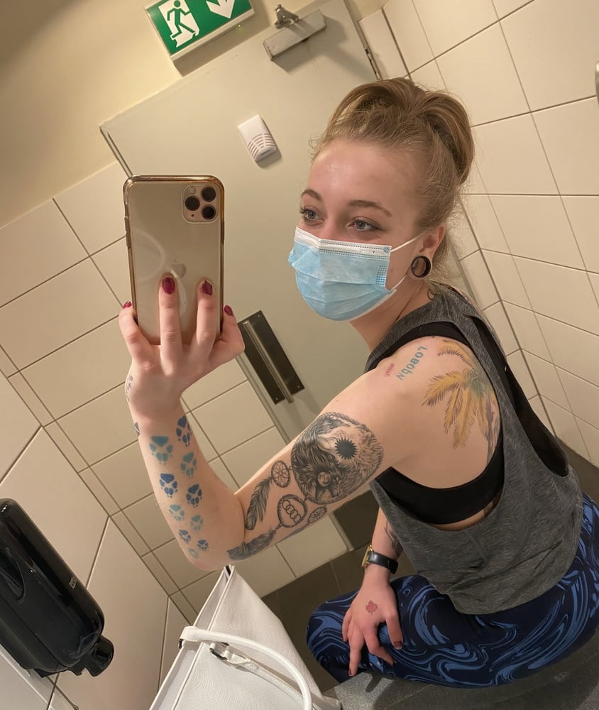 Alt Mädchen 189
 #81831192