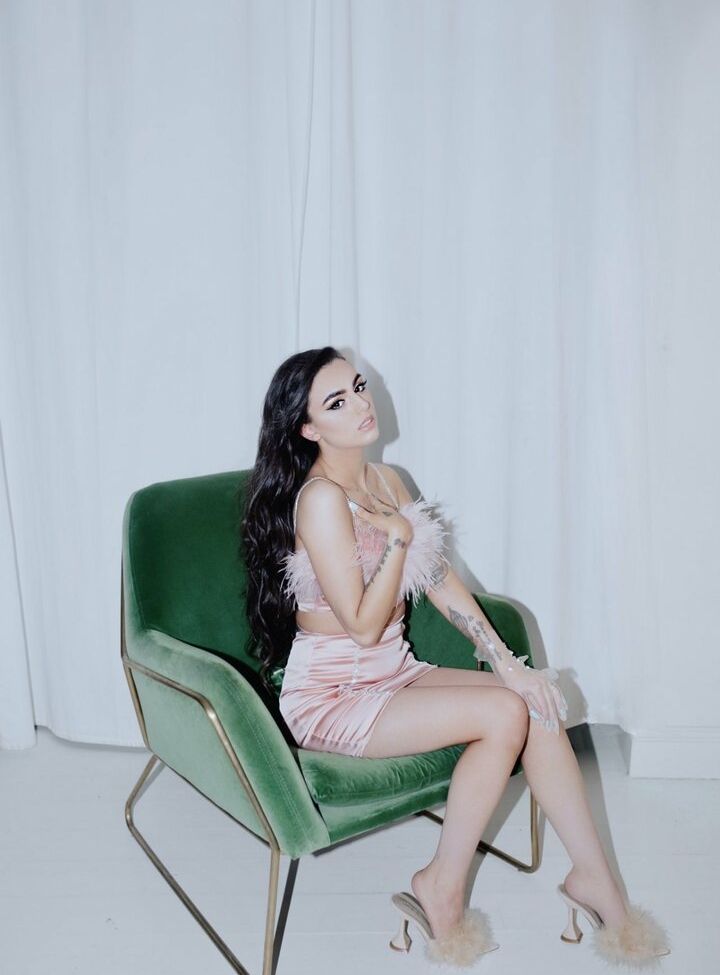Cher Lloyd nue #108510967