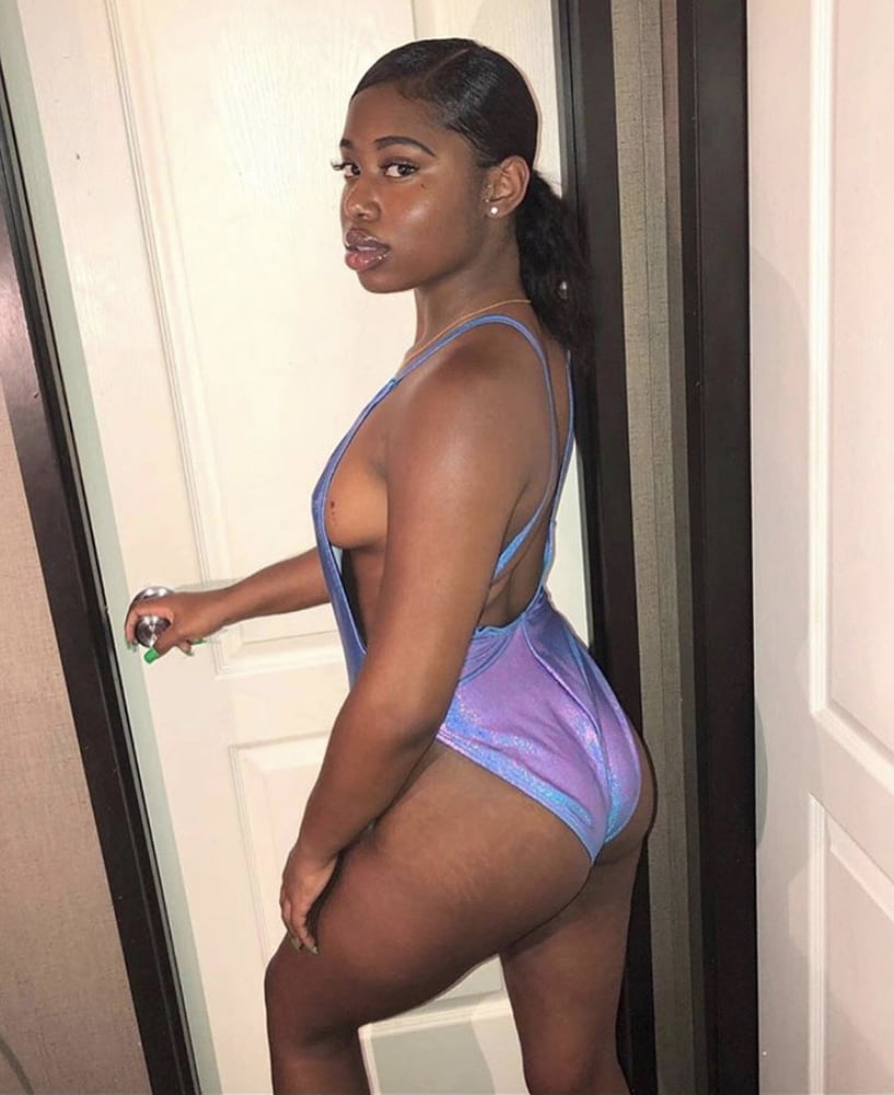 Ebony thots instagram
 #106143471