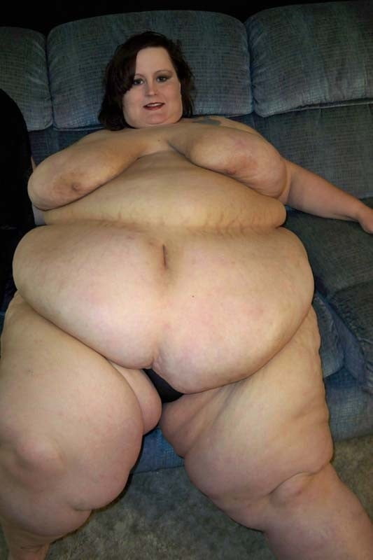 Putas barrigonas big belly whores
 #90894977