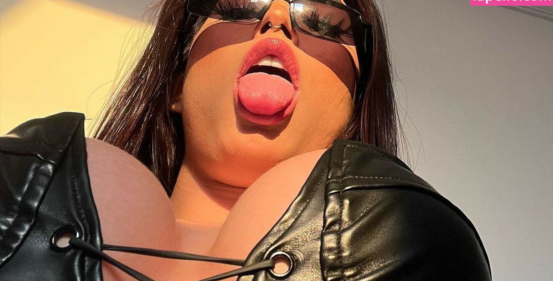 Fabi Hillary desnuda #108039891