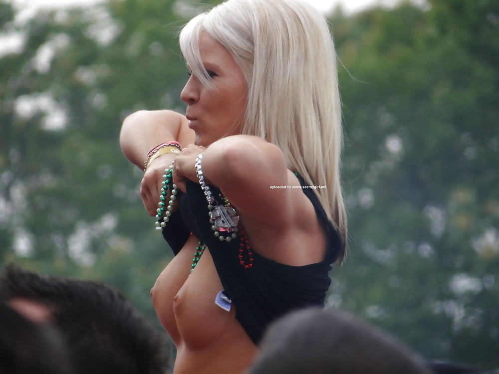 Flashing Tits #95342999