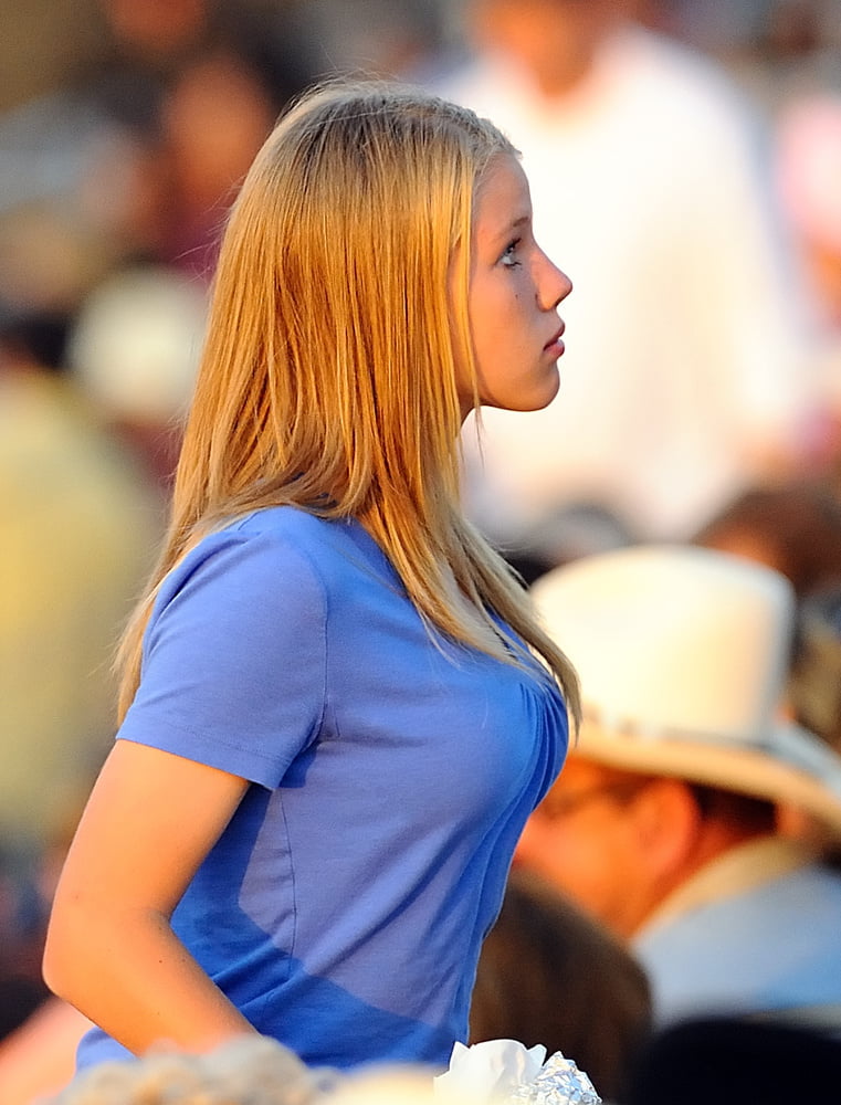 Covered up - use your imagination
 #91330304