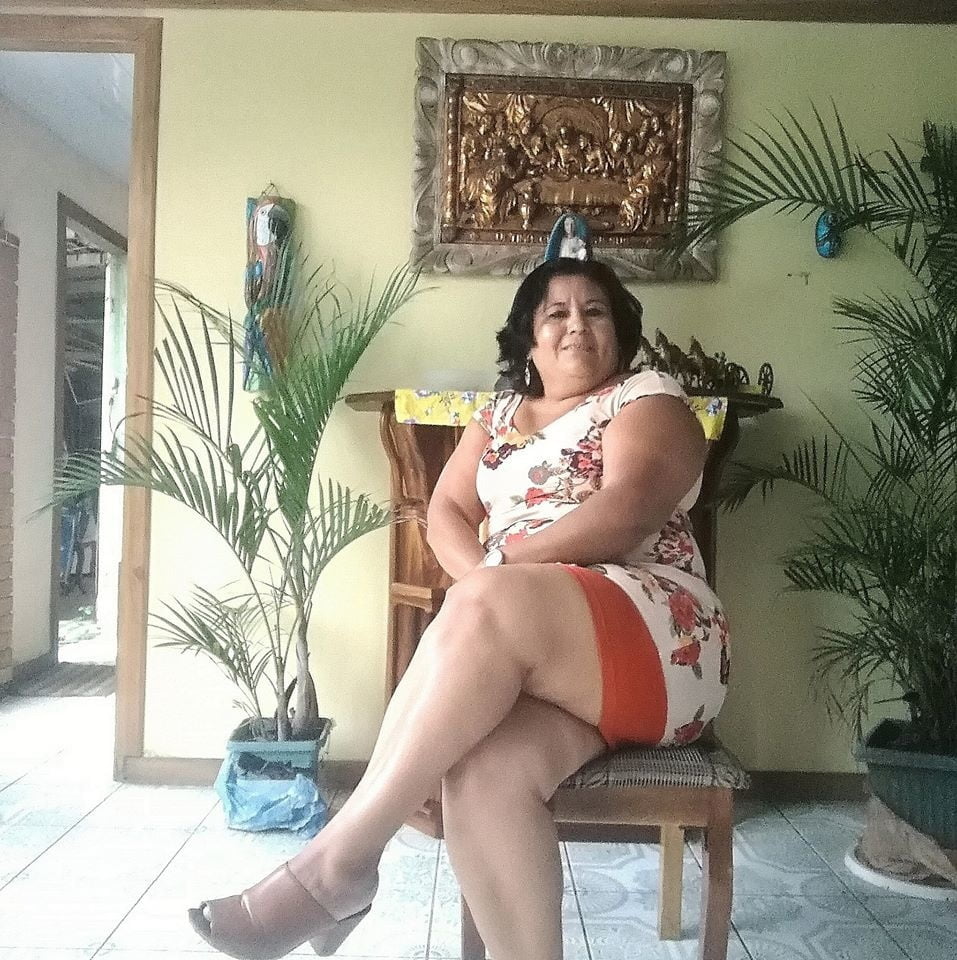 THICK SPANISH MARRIED MATURE HOUSEWIFE #4 #87606973