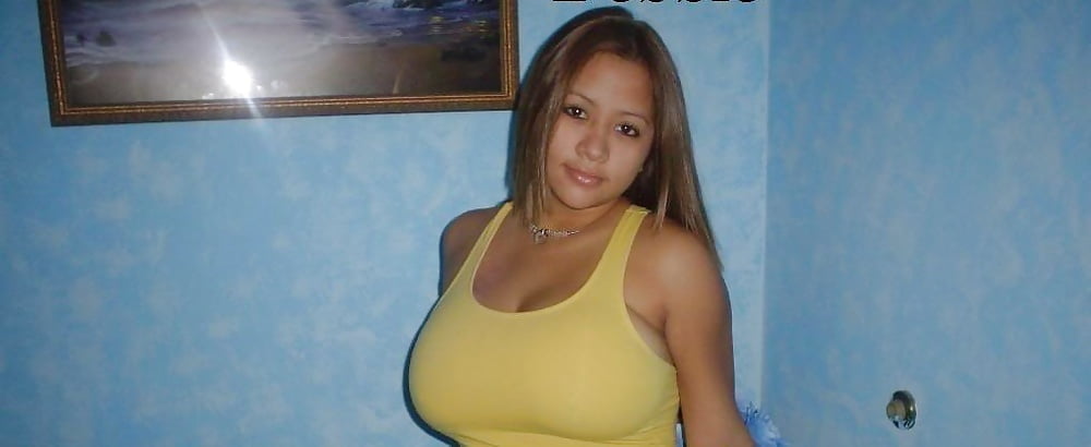 Debbie, salope de milf vénézuélienne aux gros seins !
 #95801526