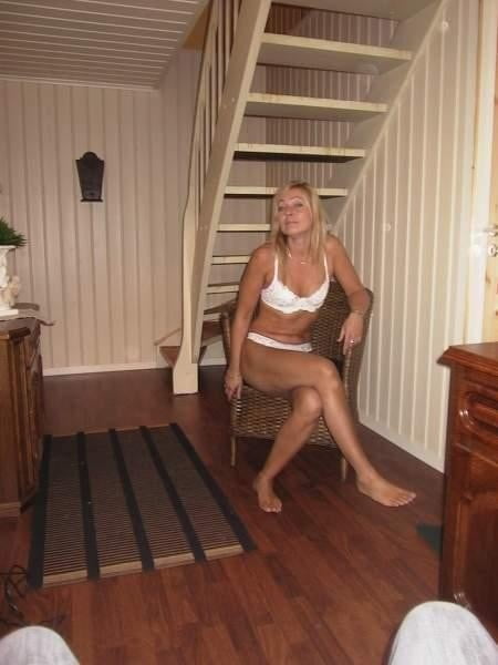 women #103136274