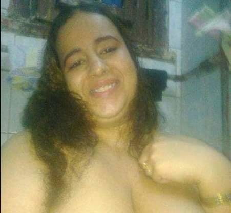 Árabe bbw
 #90214321