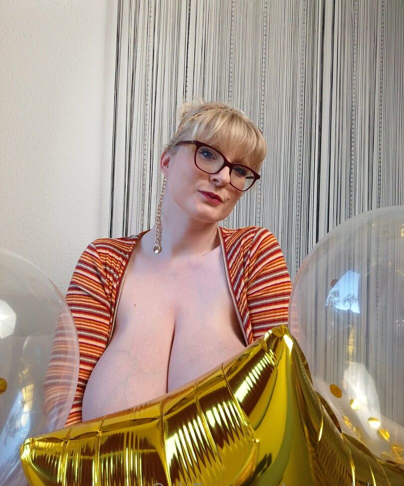 Casey Deluxe nude #109075080