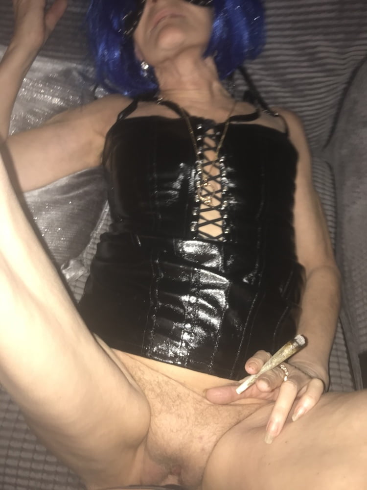 Smoking Cum Slut Fuck Leather Mask Gilf Sucking #105968689
