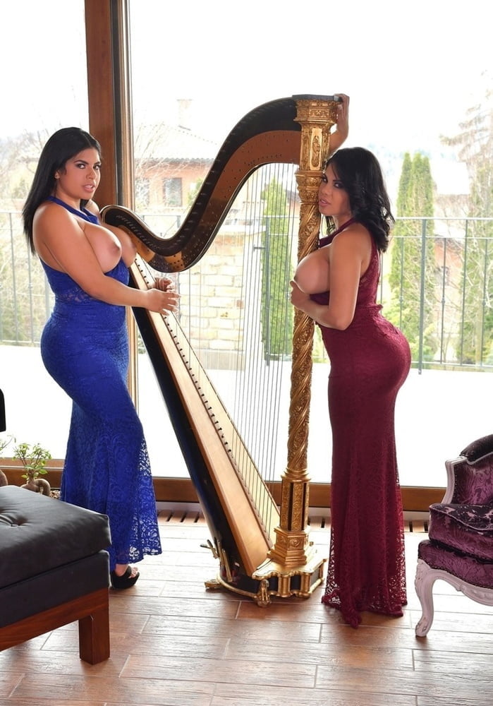 Curvy Pornstars - Kesha and Sheila Ortega #101802542