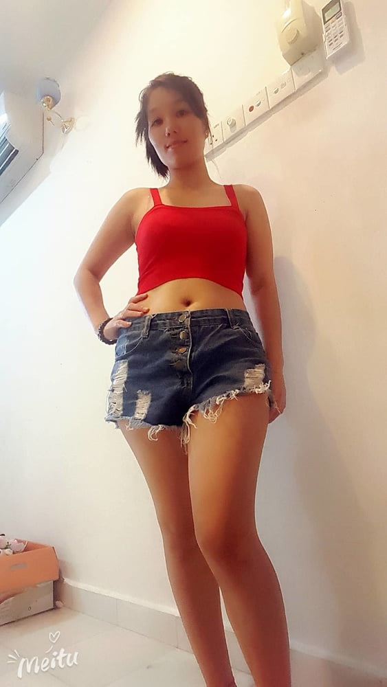 Vietnam Lady in Malaysia Ly Thien Huong #82172079