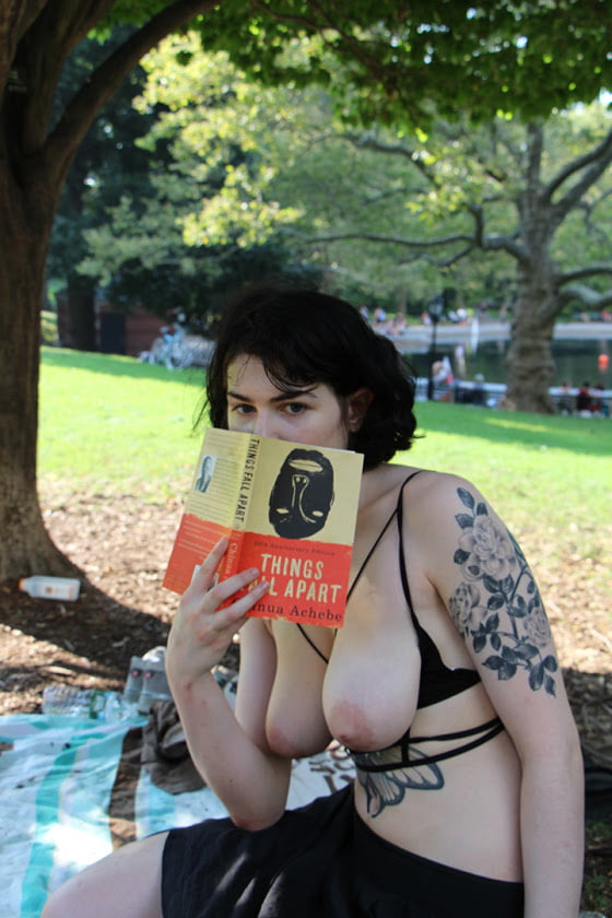 Wank Bank Pic Dump 23 - Topless Book Readers Special #95519659