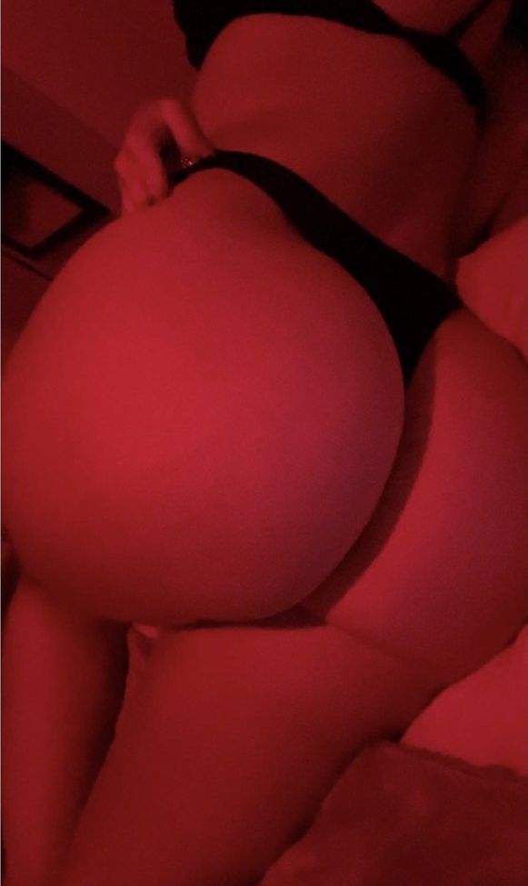 Megan Thorpe desnuda #108099052