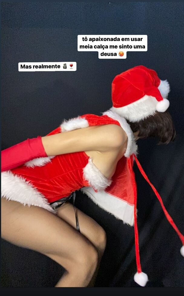 Vamp.car desnuda #108136692