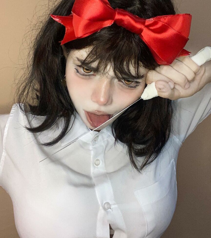 Vamp.car desnuda #108136706