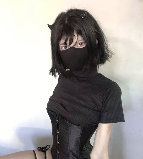 Vamp.car desnuda #108136714