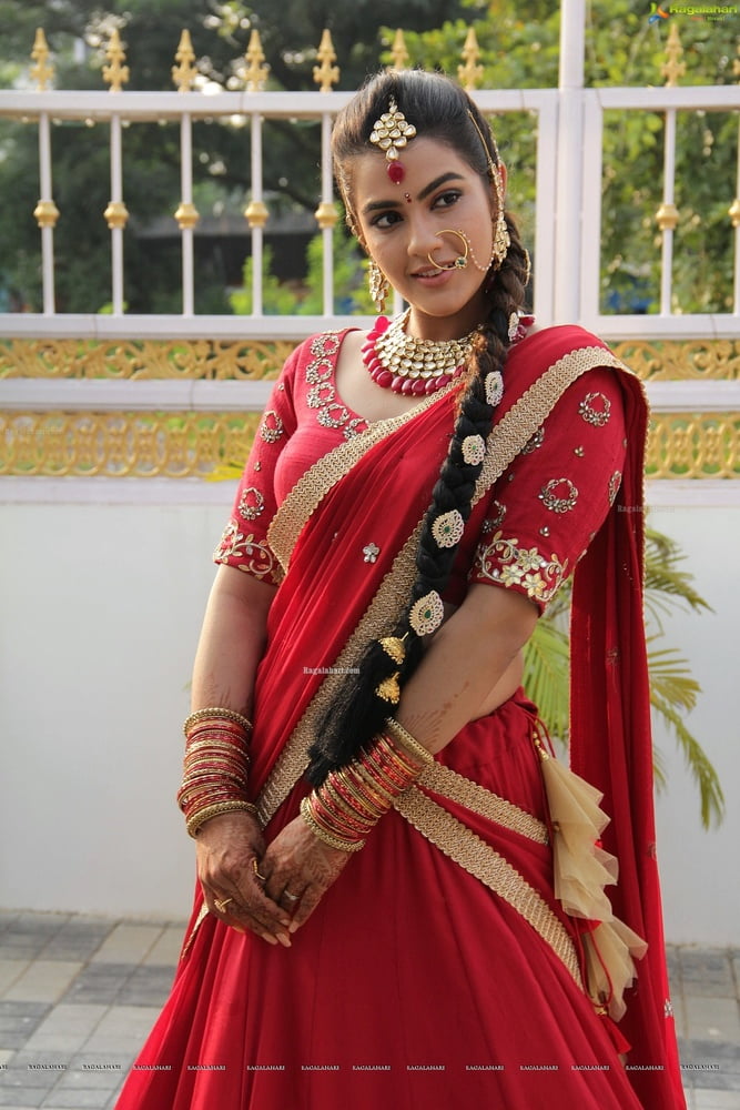 actress ht #102041475