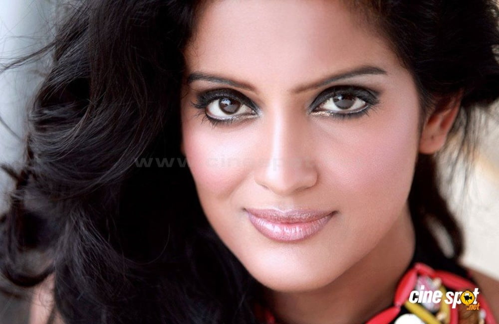 actress ht #102042162