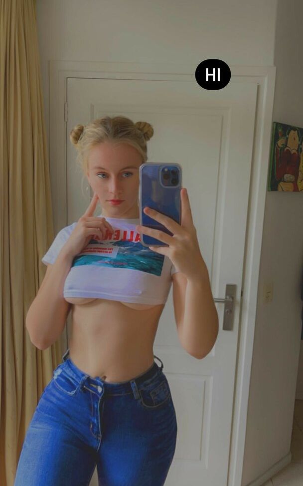 Vera Dijkmans nude #107579995