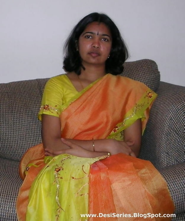 Threesome malayalee nackt indische desi Frau
 #91934145