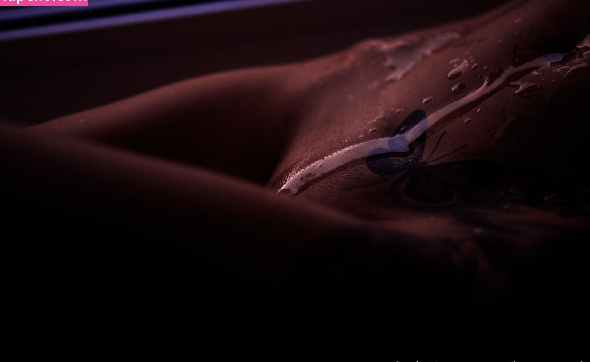 J_gagatek desnuda #108100240