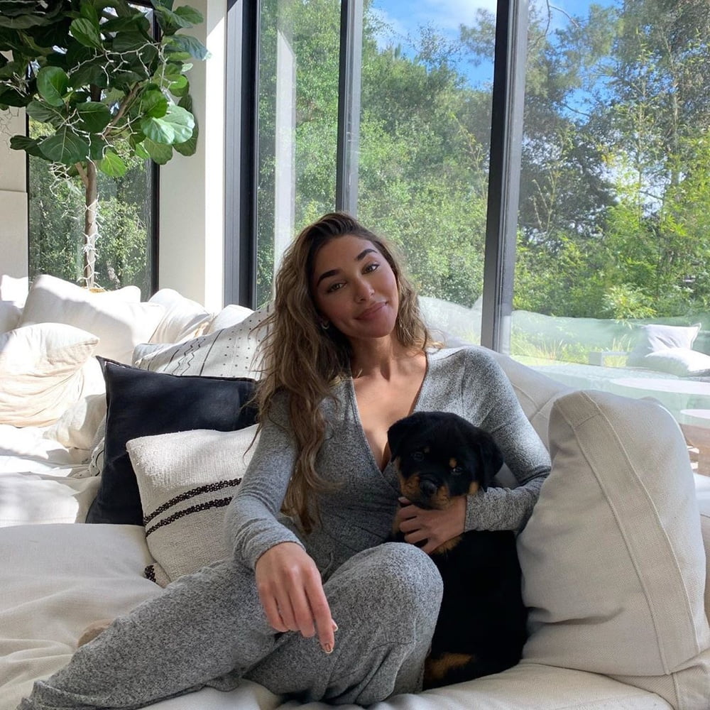 Chantel Jeffries (Ceejay) #89531904