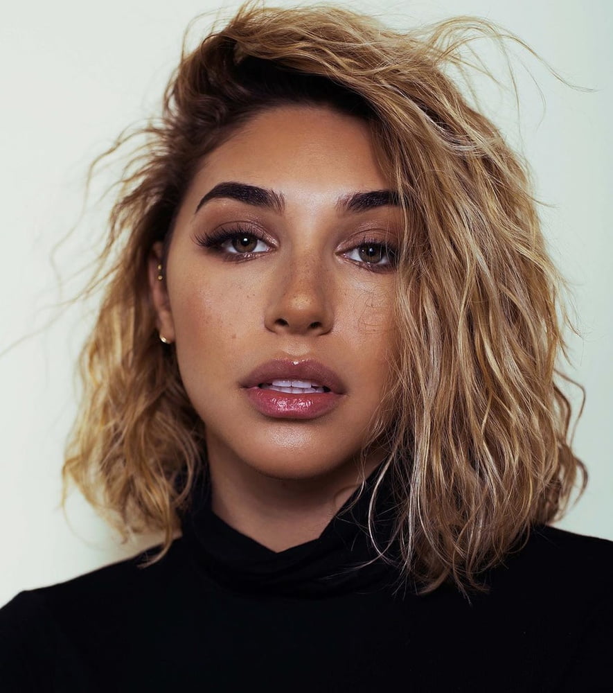 Chantel jeffries (ceejay)
 #89532053