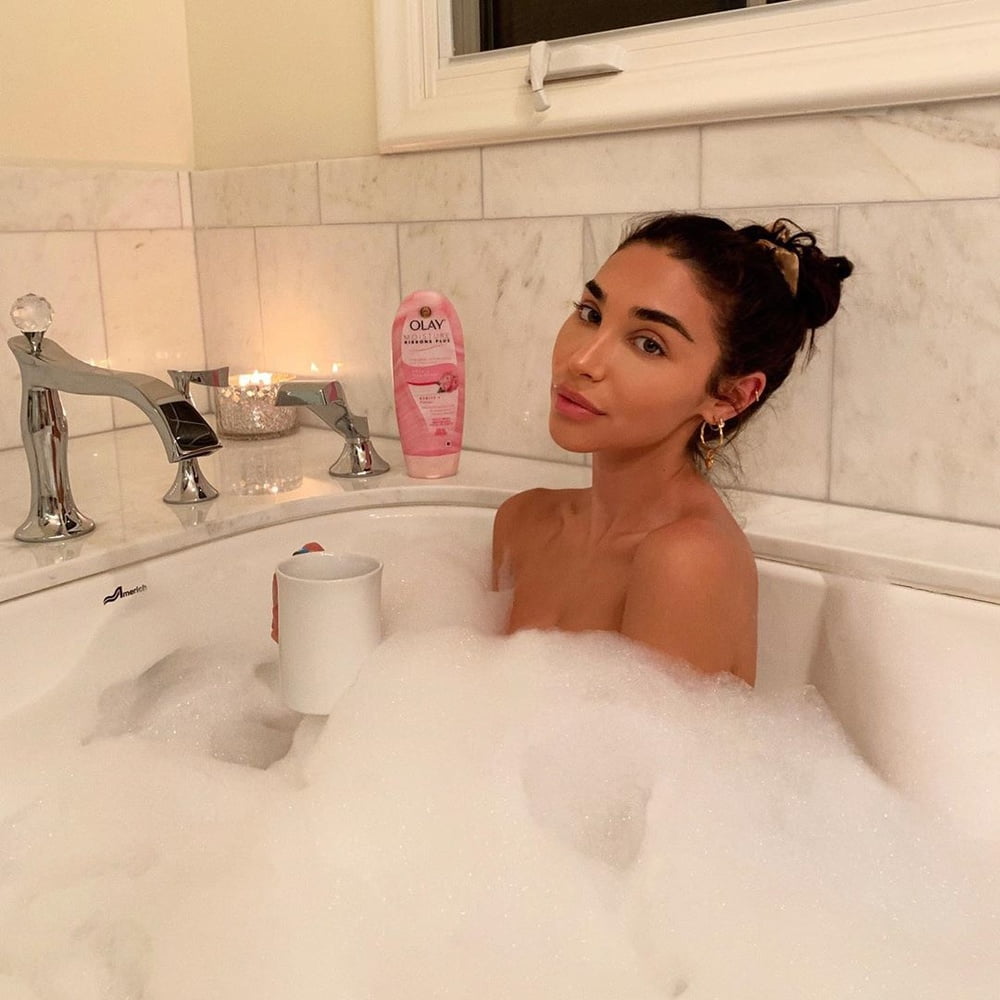 Chantel Jeffries (Ceejay) #89532077