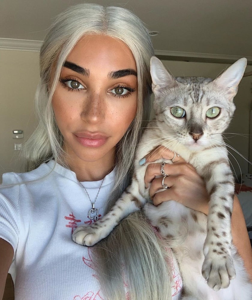 Chantel jeffries (ceejay)
 #89532084