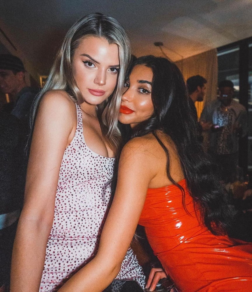 Chantel jeffries (ceejay)
 #89532087