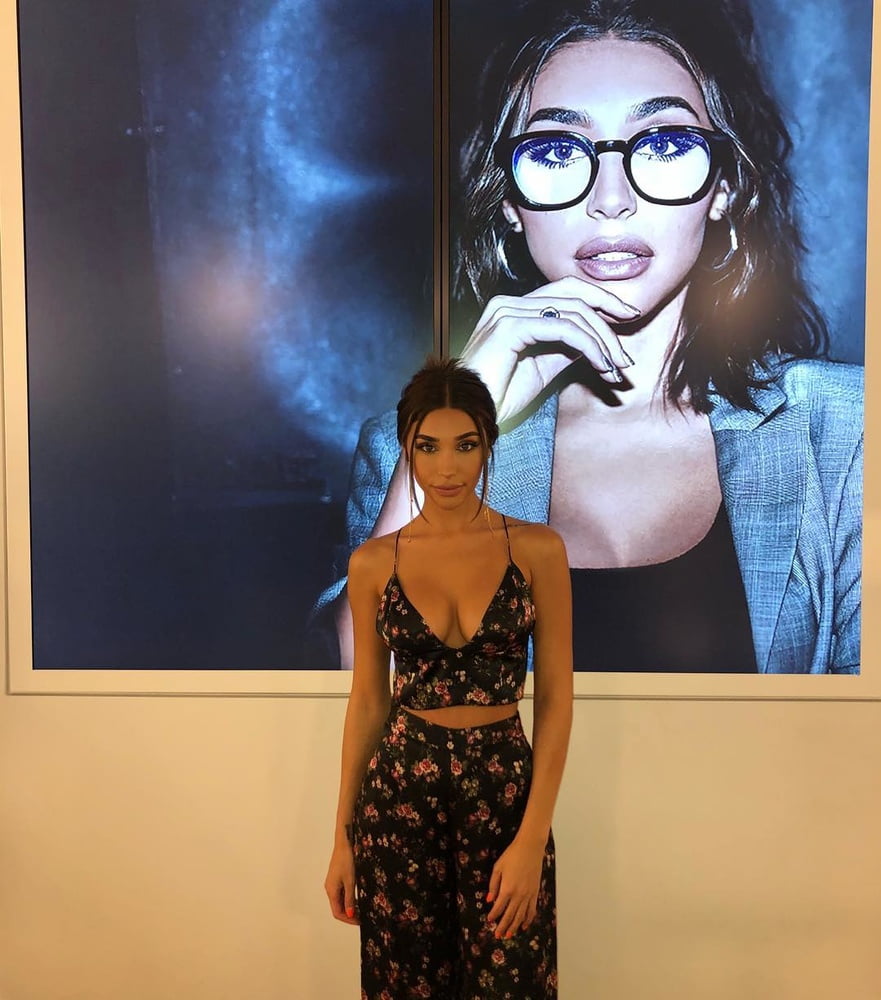 Chantel jeffries (ceejay)
 #89532166