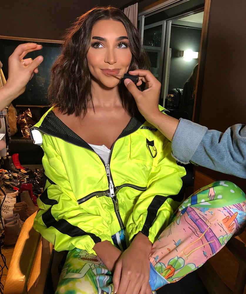 Chantel jeffries (ceejay)
 #89532196