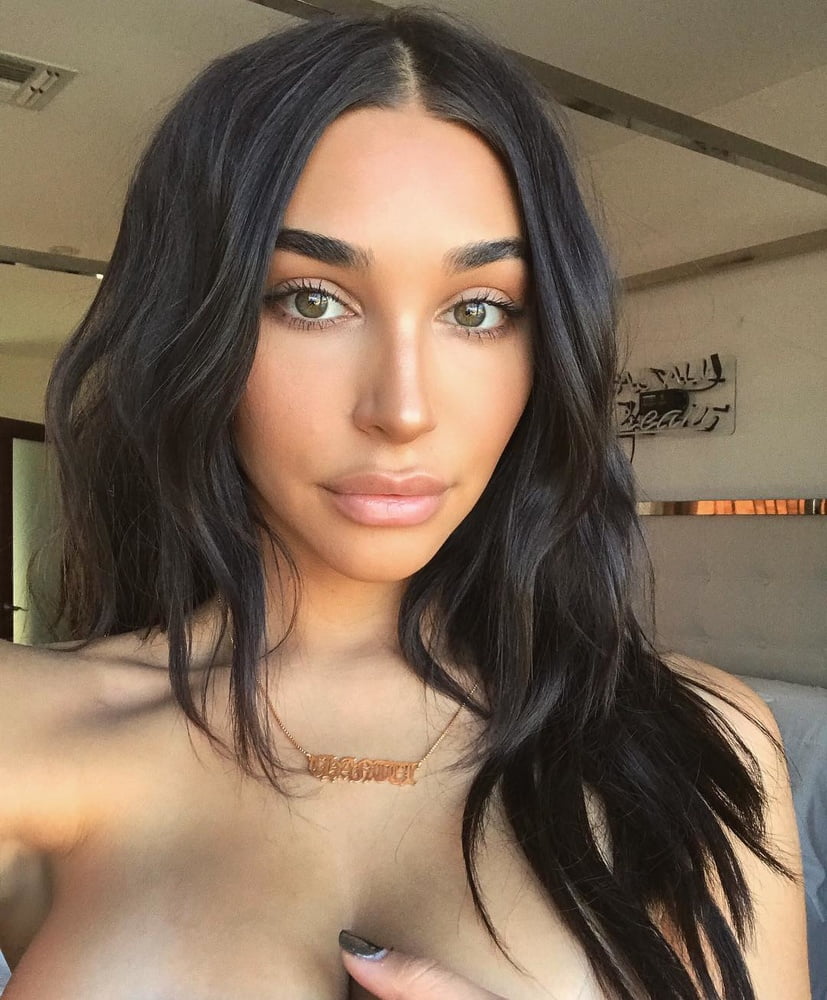 Chantel jeffries (ceejay)
 #89532222