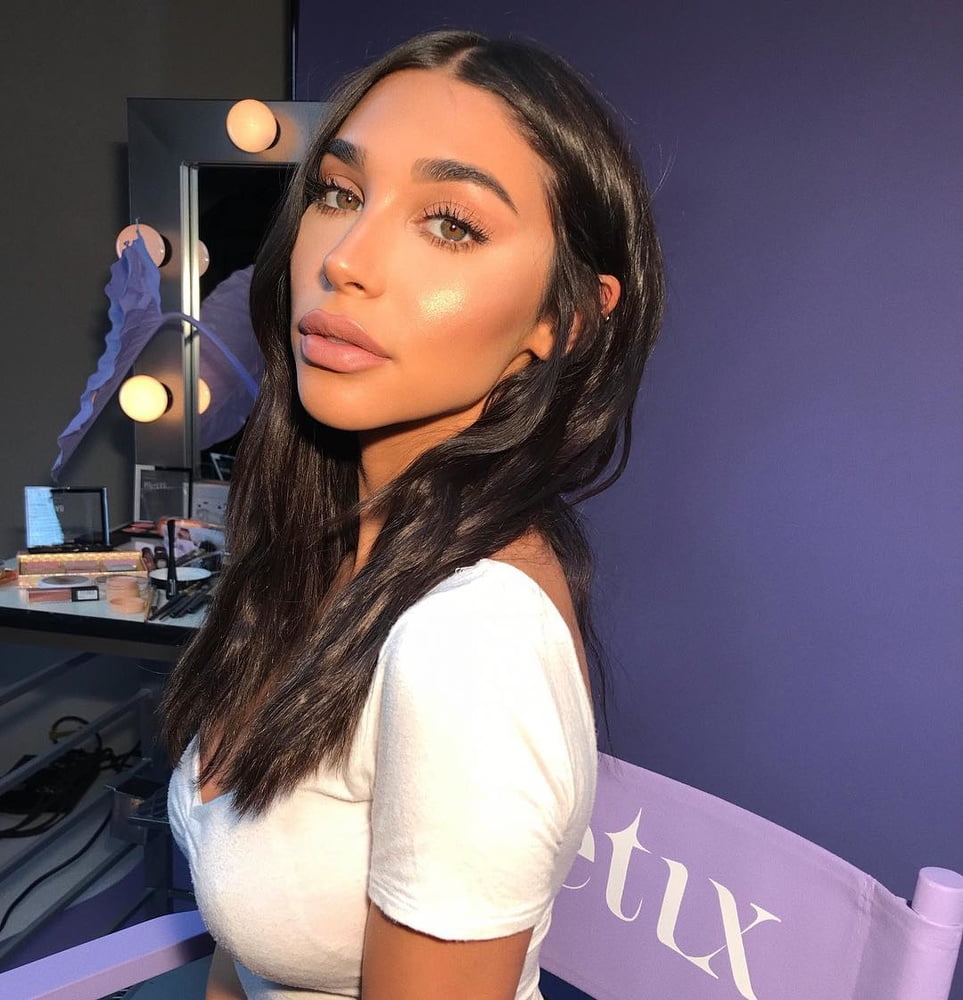 Chantel jeffries (ceejay)
 #89532225